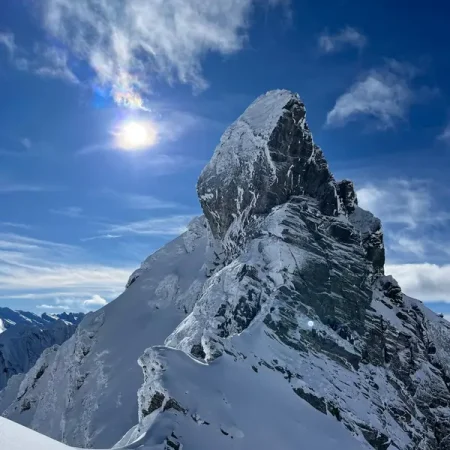 Neige poudreuse en ski dans le Queyras.