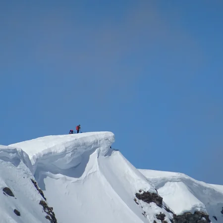 Ski hors piste et freernado dans les Hautes-Alpes.